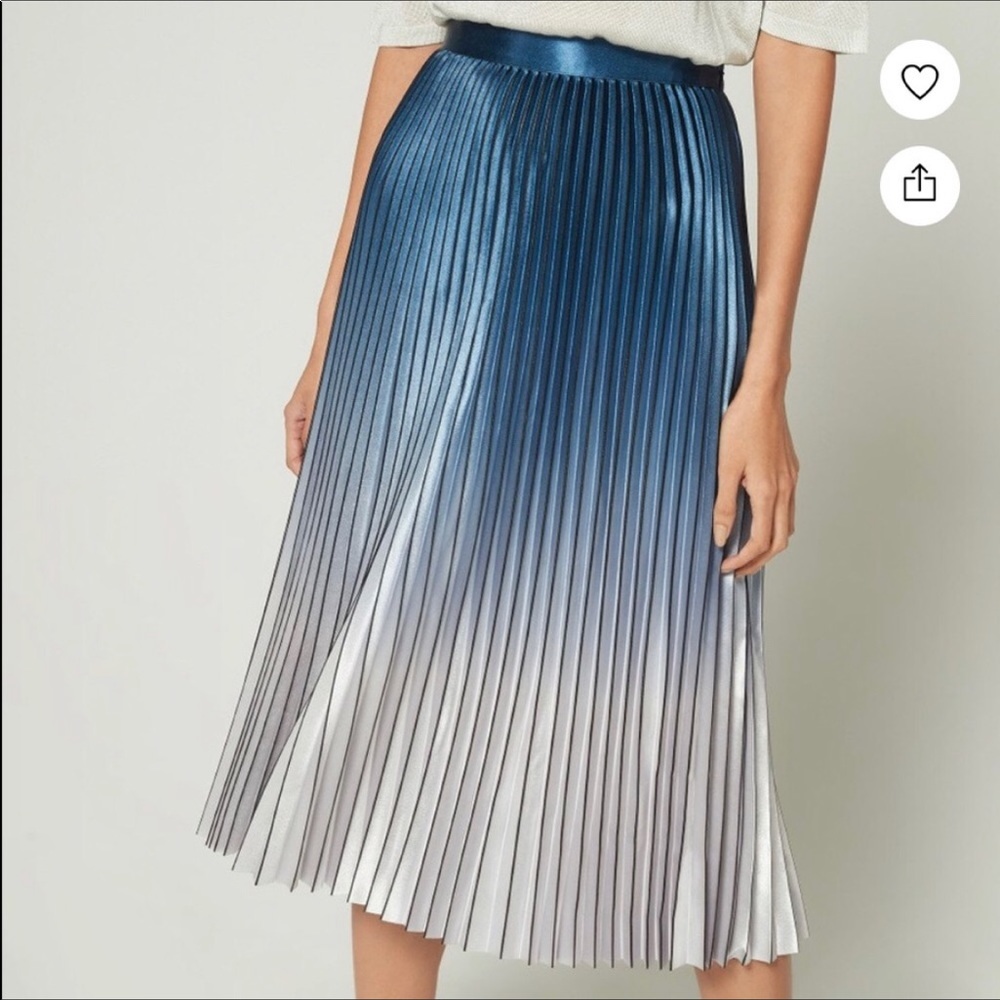 Metallic skirt